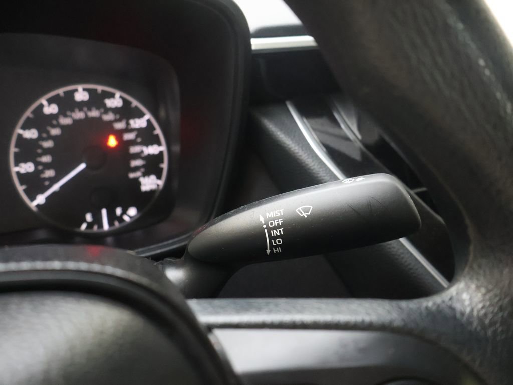 Used 2025 Toyota Corolla LE image 22