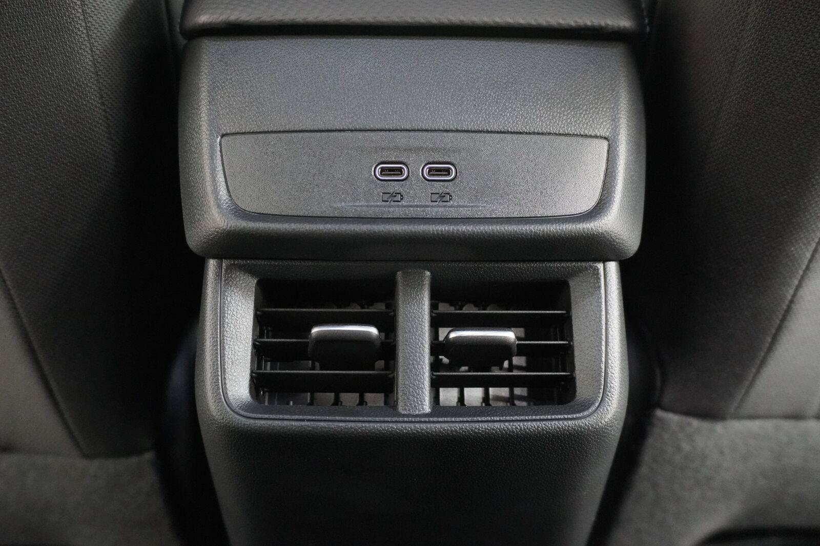 New 2027 Chevrolet Equinox LT w/ Safety and Technology Package FWD image 31