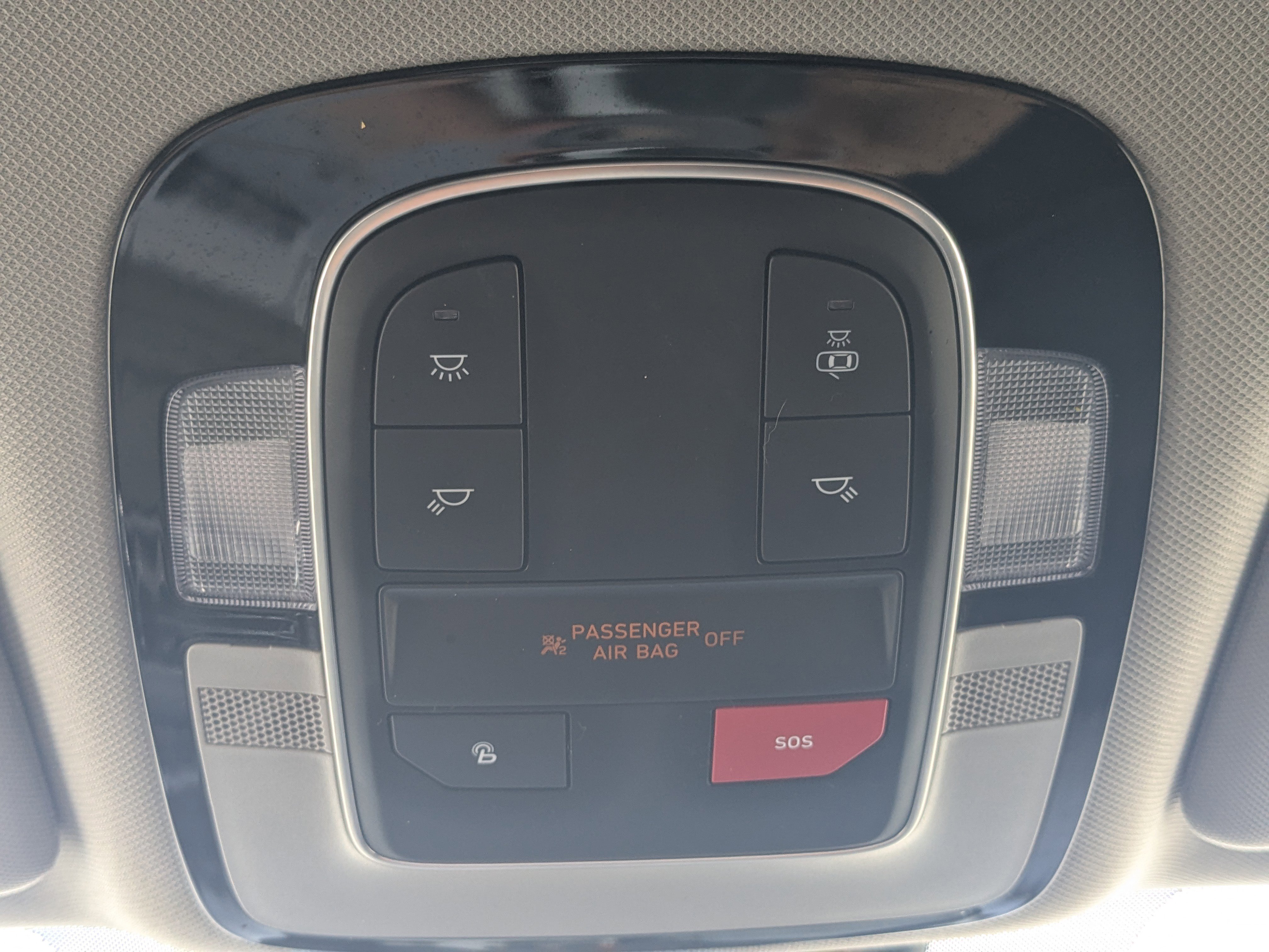 Used 2023 Hyundai Santa Fe SEL FWD image 32