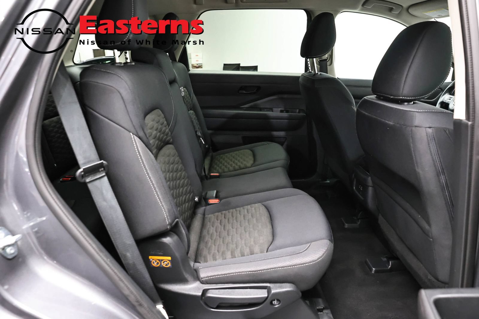 Used 2023 Nissan Pathfinder S AWD/4WD image 22