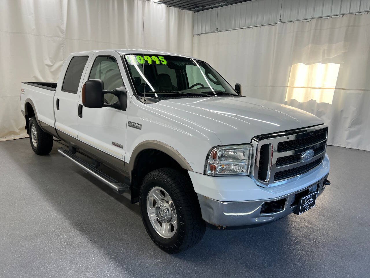 Used 2005 Ford F350 Lariat AWD/4WD image 3
