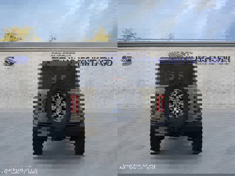 New 2025 Ford Bronco Badlands image 5