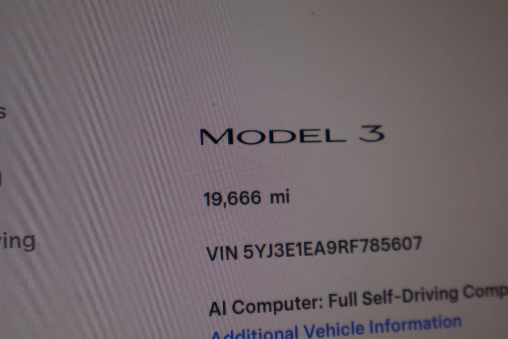 Used 2024 Tesla Model 3 Standard Range RWD image 44