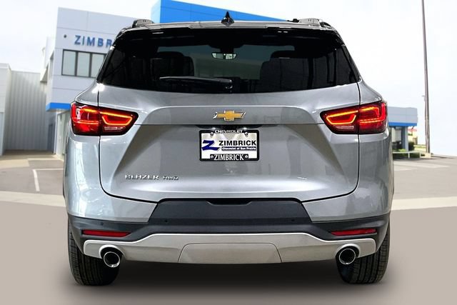 New 2026 Chevrolet Blazer LT w/ Sound & Technology Package AWD/4WD image 4