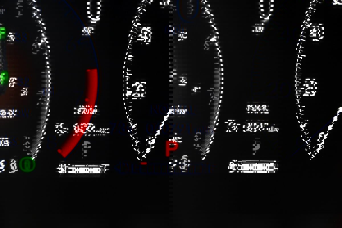 Used 2023 Honda Pilot TrailSport image 51