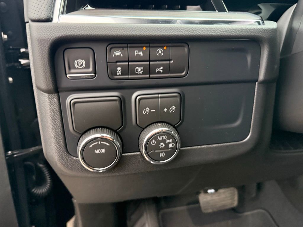 New 2025 Chevrolet Tahoe Premier image 25