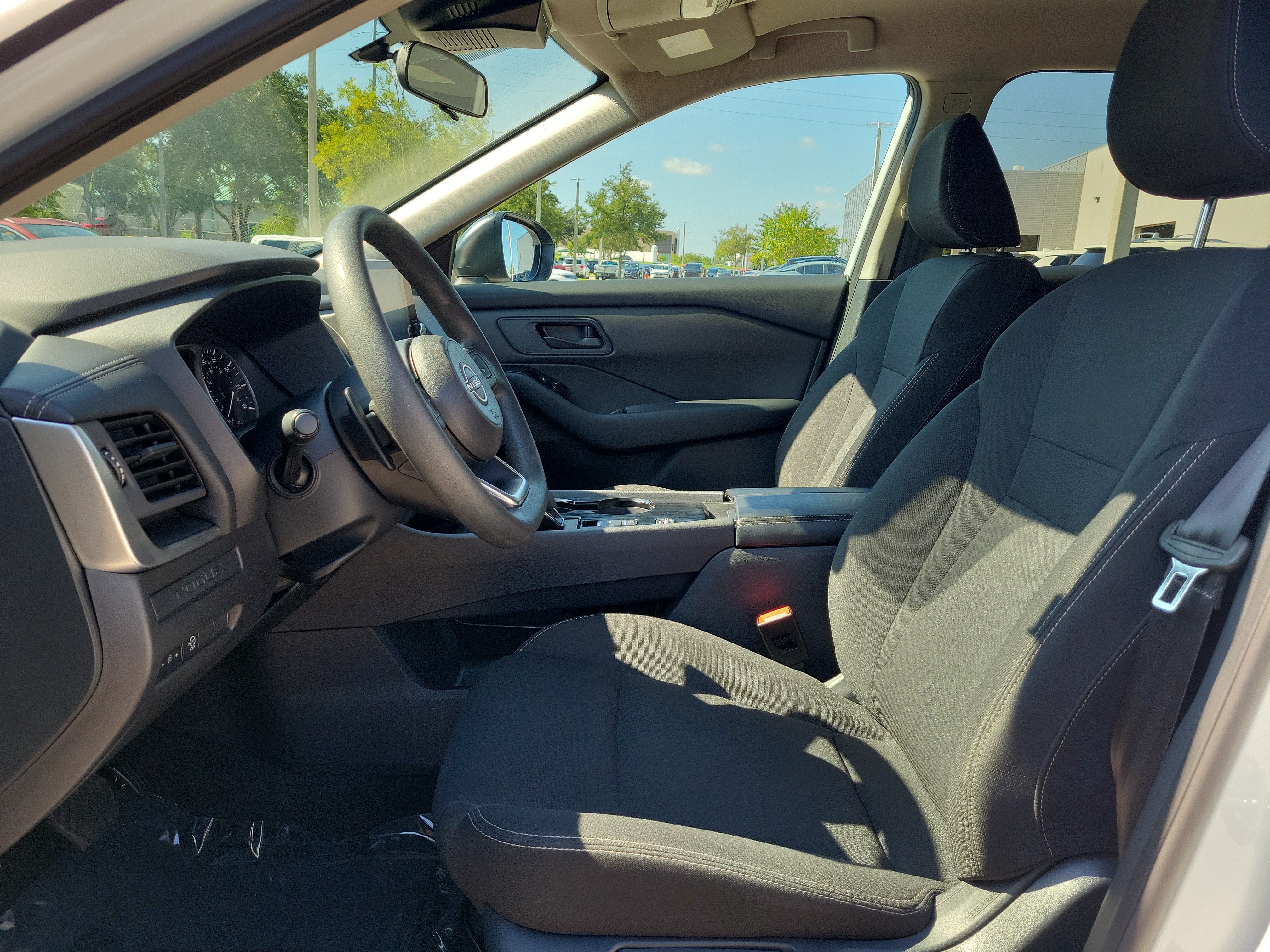 Certified 2024 Nissan Rogue S FWD image 13