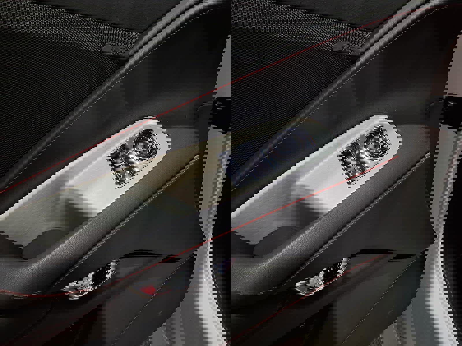 Used 2024 Chevrolet Corvette Stingray Coupe w/ 1LT image 20