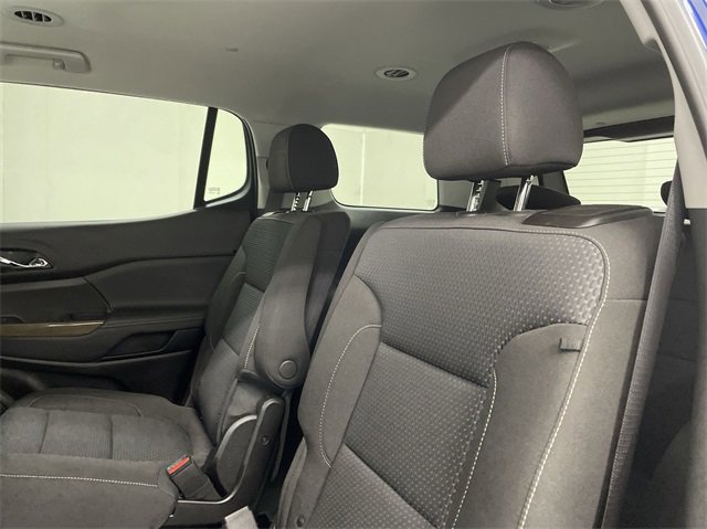 Used 2023 GMC Acadia SLE w/ Driver Convenience Package image 18