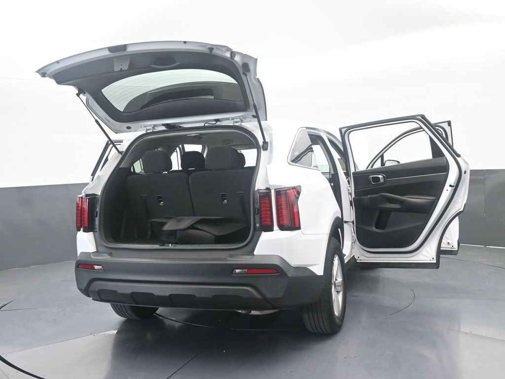 Used 2023 Kia Sorento LX FWD image 72
