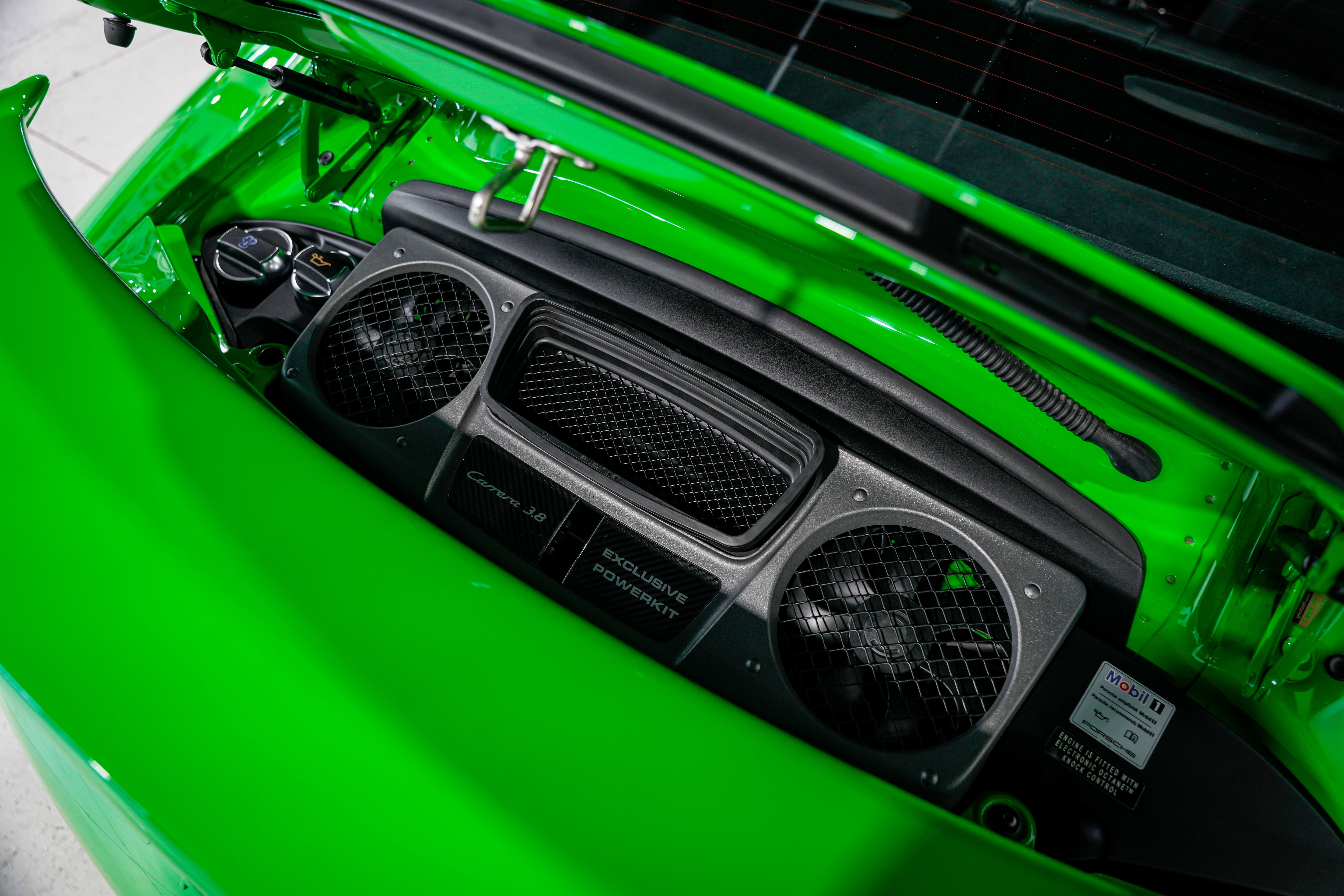 Used 2014 Porsche 911 Carrera 4S image 45