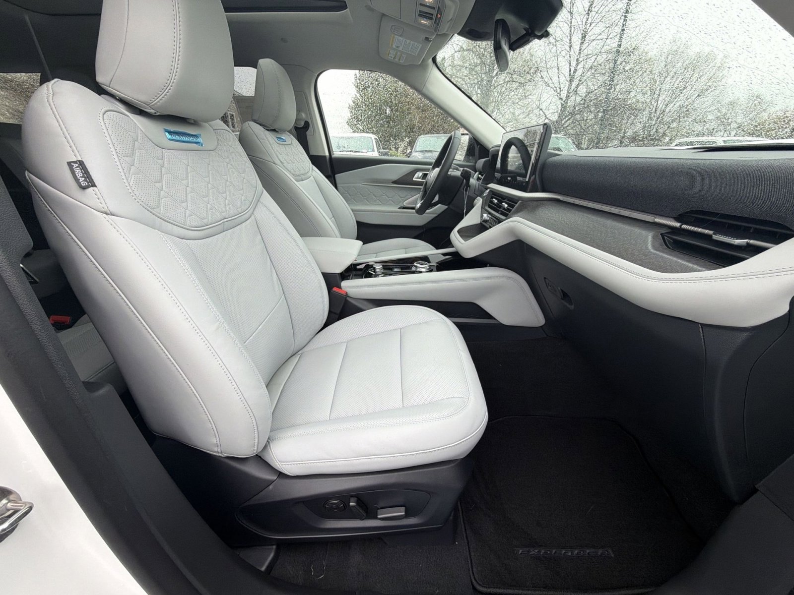 New 2026 Ford Explorer Platinum AWD/4WD image 27