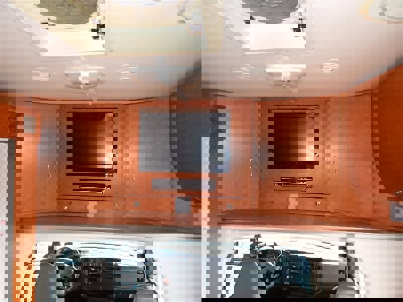 Used 2007 Chevrolet Express 3500 w/ RV Package image 18