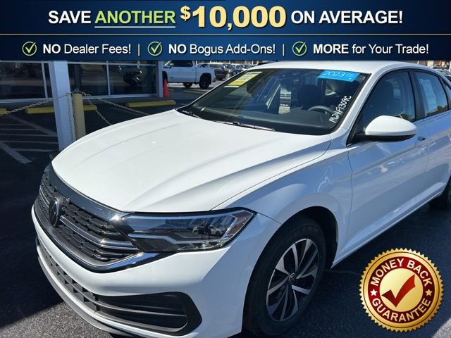 Used 2023 Volkswagen Jetta S image 1