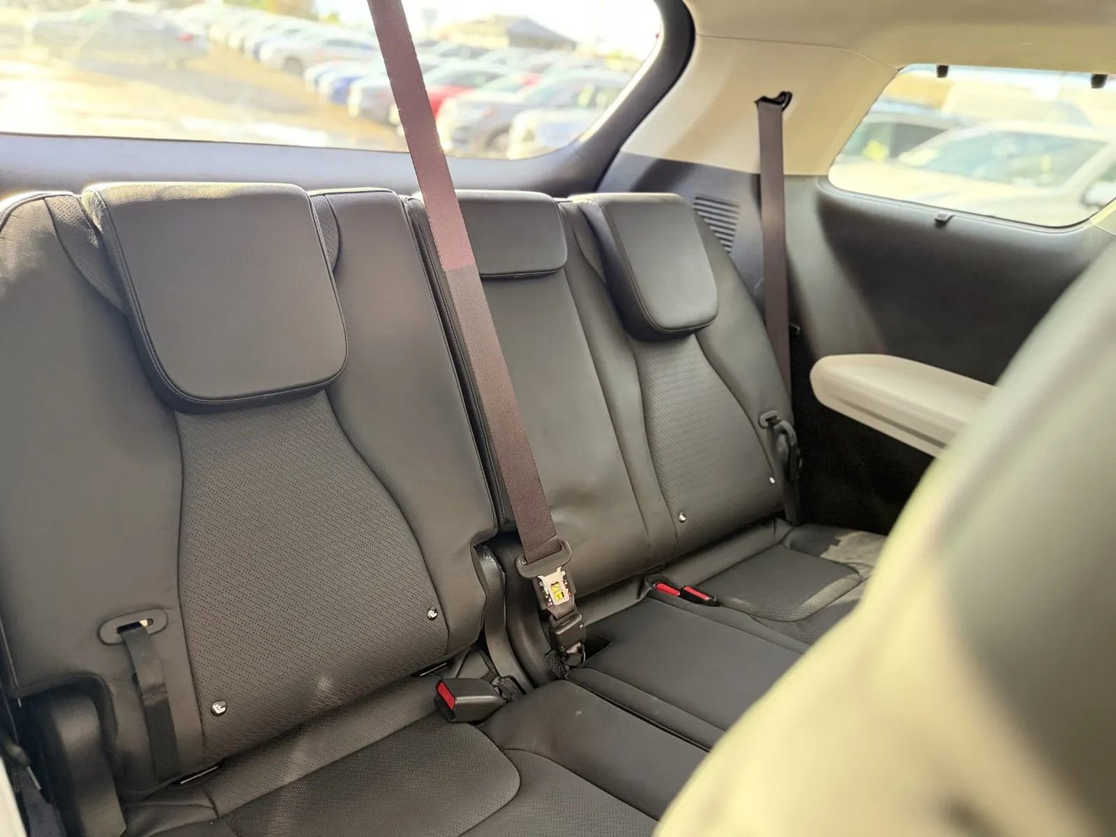 Used 2023 Kia Carnival SX Prestige w/ Paint Protection Package image 19