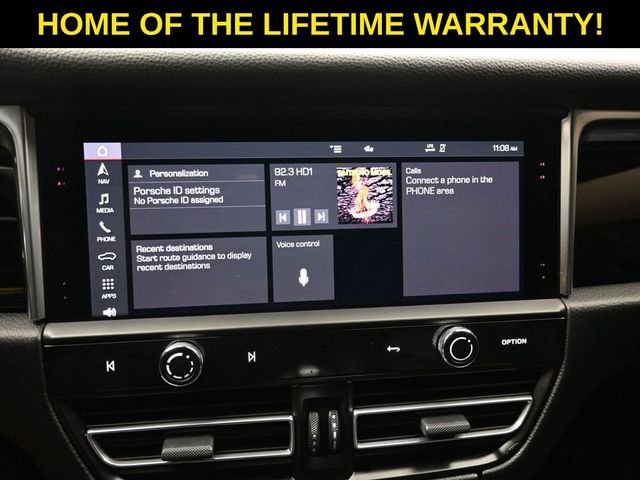 Used 2023 Porsche Macan S image 31
