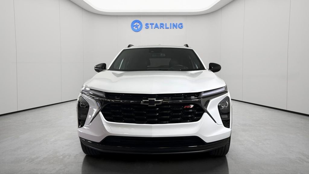 Certified 2025 Chevrolet Trax RS w/ Driver Confidence Package FWD image 27