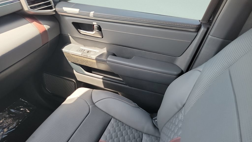 Certified 2026 Toyota Tundra Capstone AWD/4WD image 13
