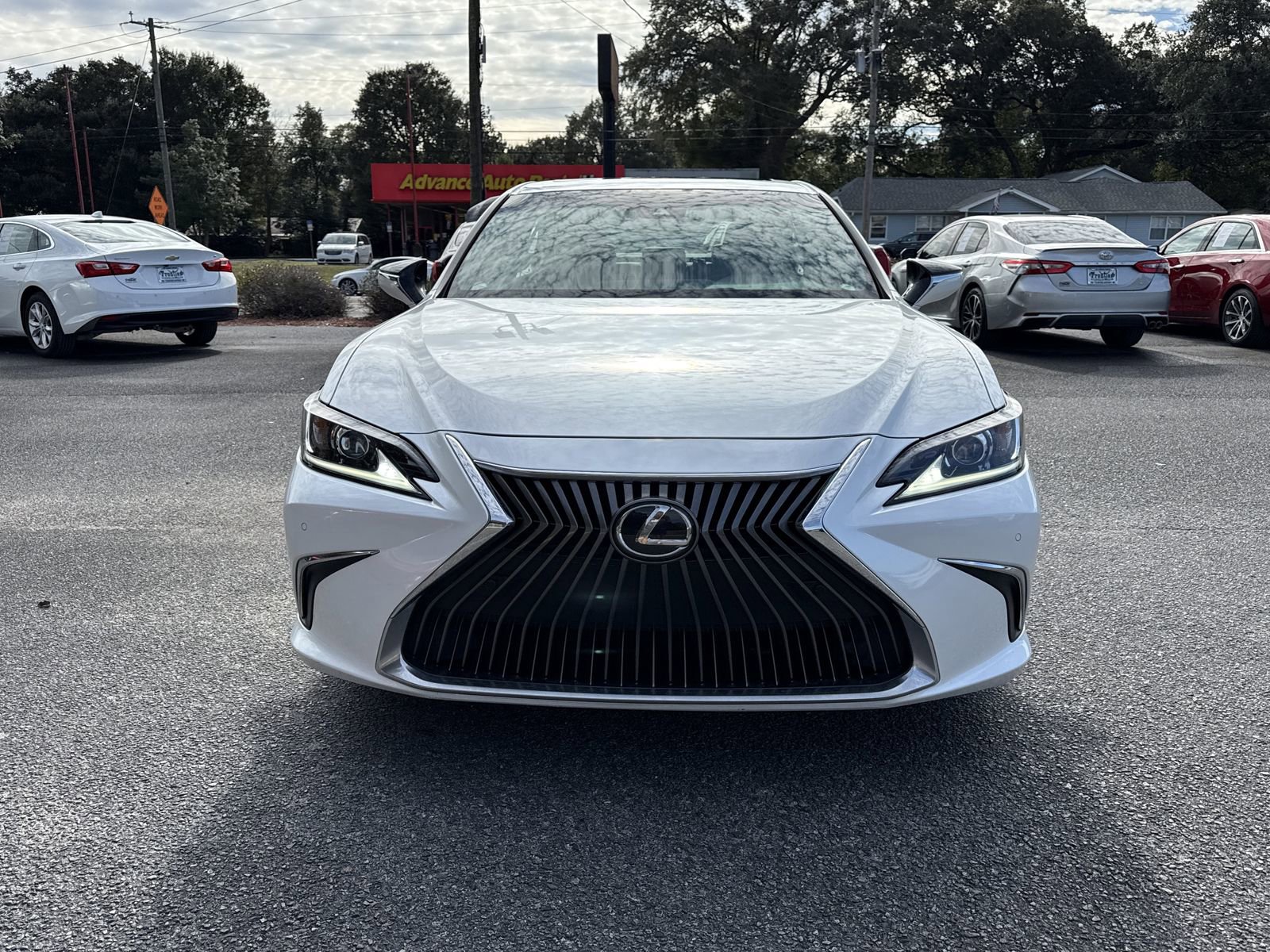 Used 2019 Lexus ES 350 w/ Premium Package image 8