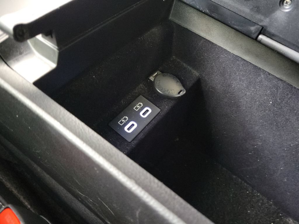 Used 2024 Lexus ES 300h F Sport w/ Accessory Package (Z2) FWD image 22