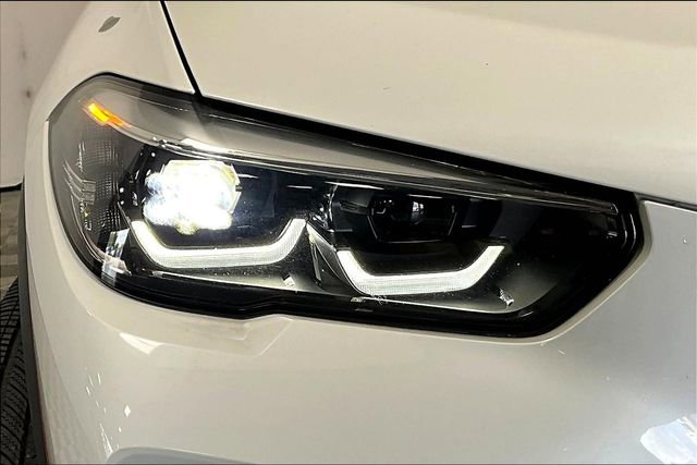 Used 2023 BMW X5 xDrive40i image 28