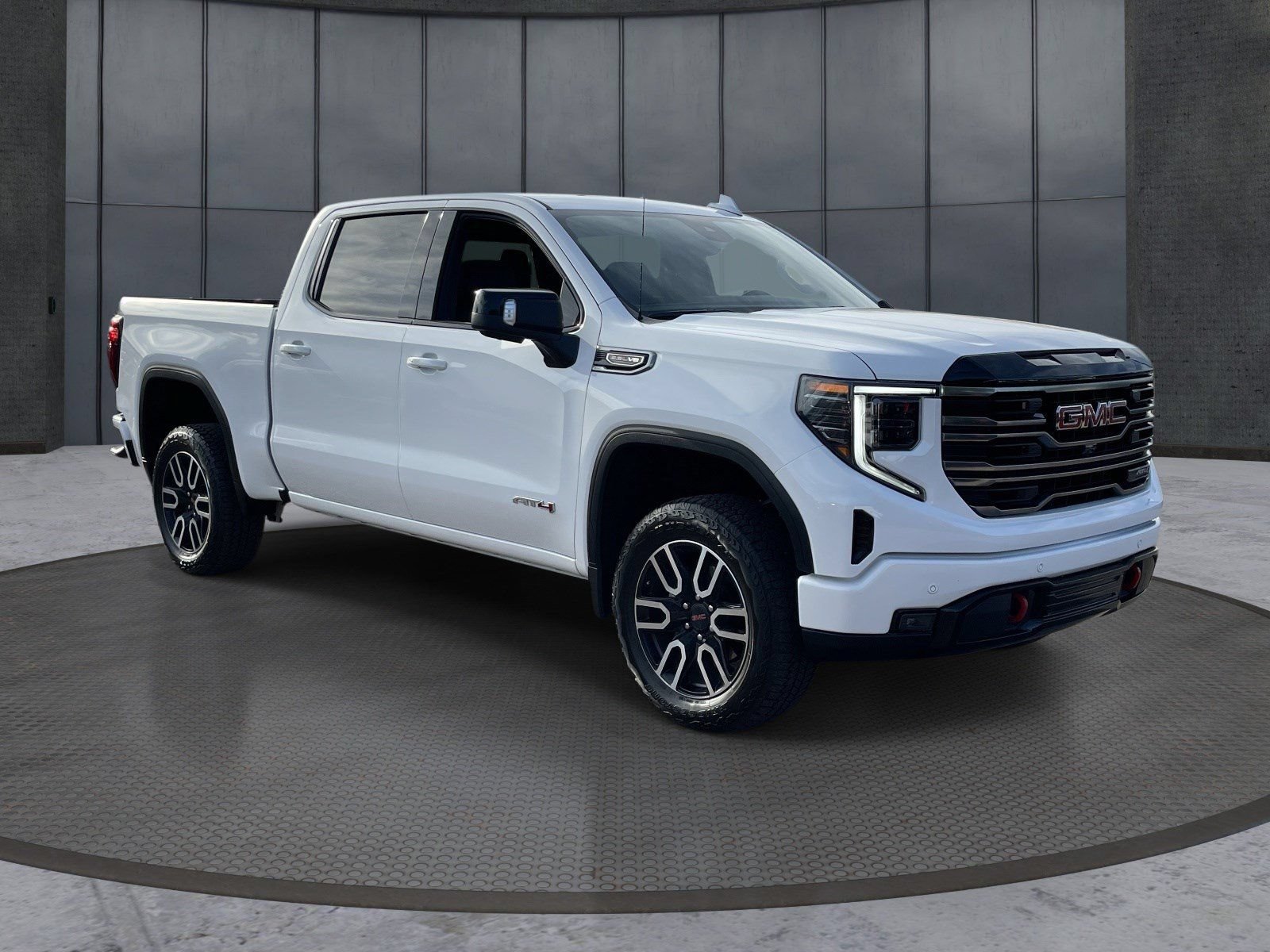 Certified 2026 GMC Sierra 1500 AT4 w/ Technology Package AWD/4WD image 8