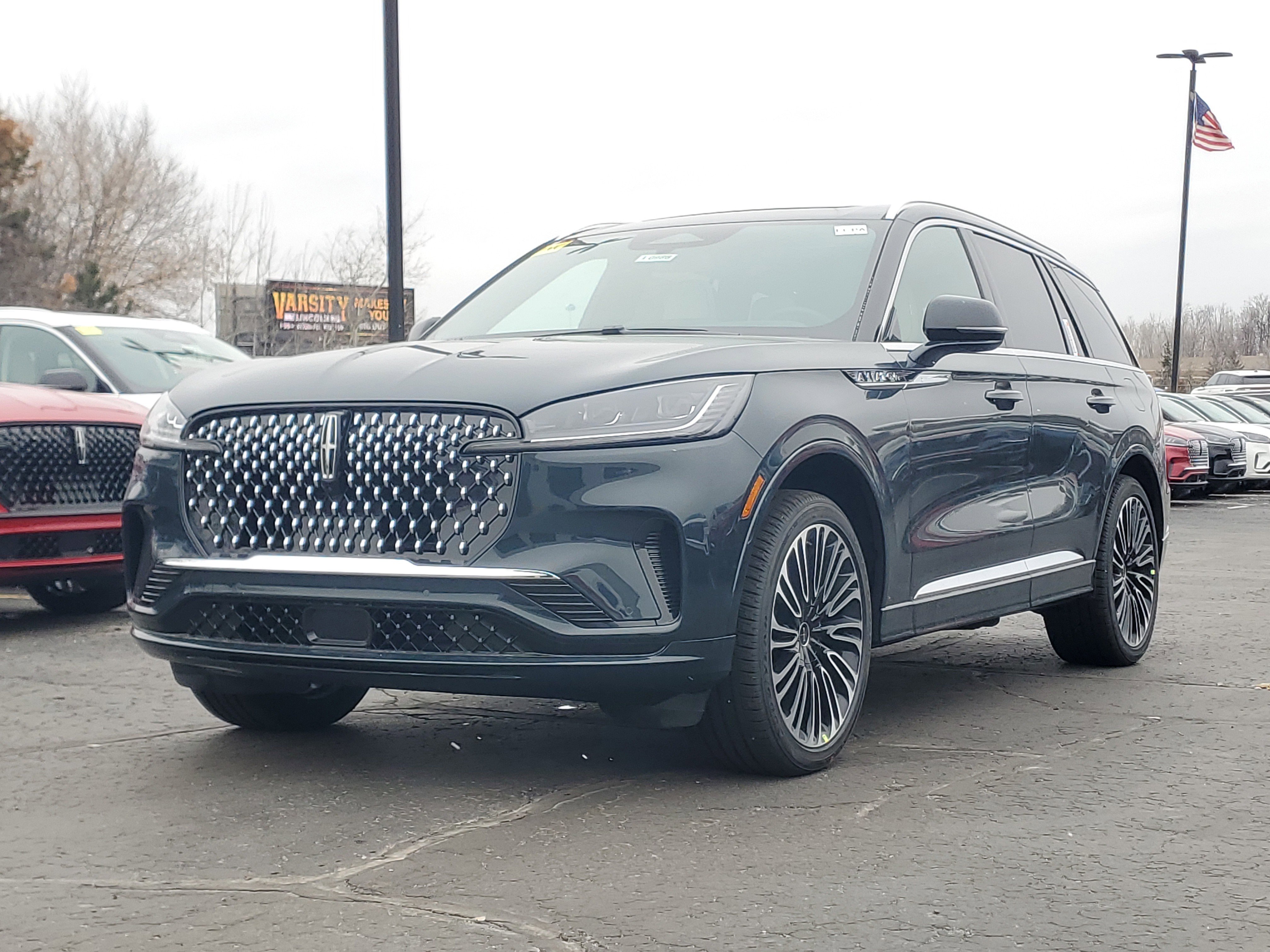New 2026 Lincoln Aviator Black Label image 2