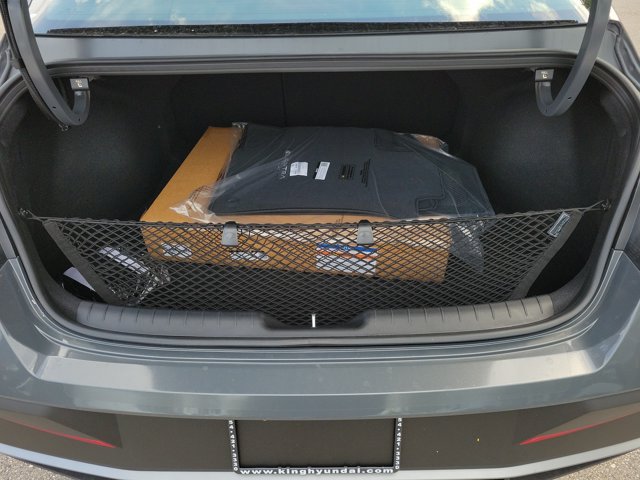 New 2026 Hyundai Elantra SEL Sport FWD image 12