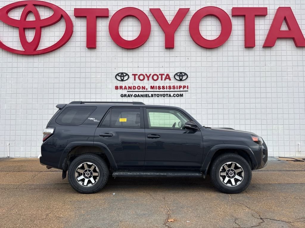 Used 2024 Toyota 4Runner TRD Off-Road Premium image 4