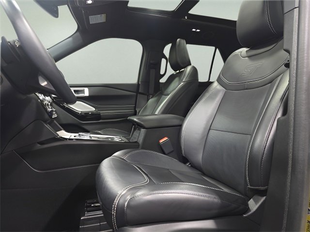 Used 2023 Ford Explorer ST w/ Equipment Group 401A image 10