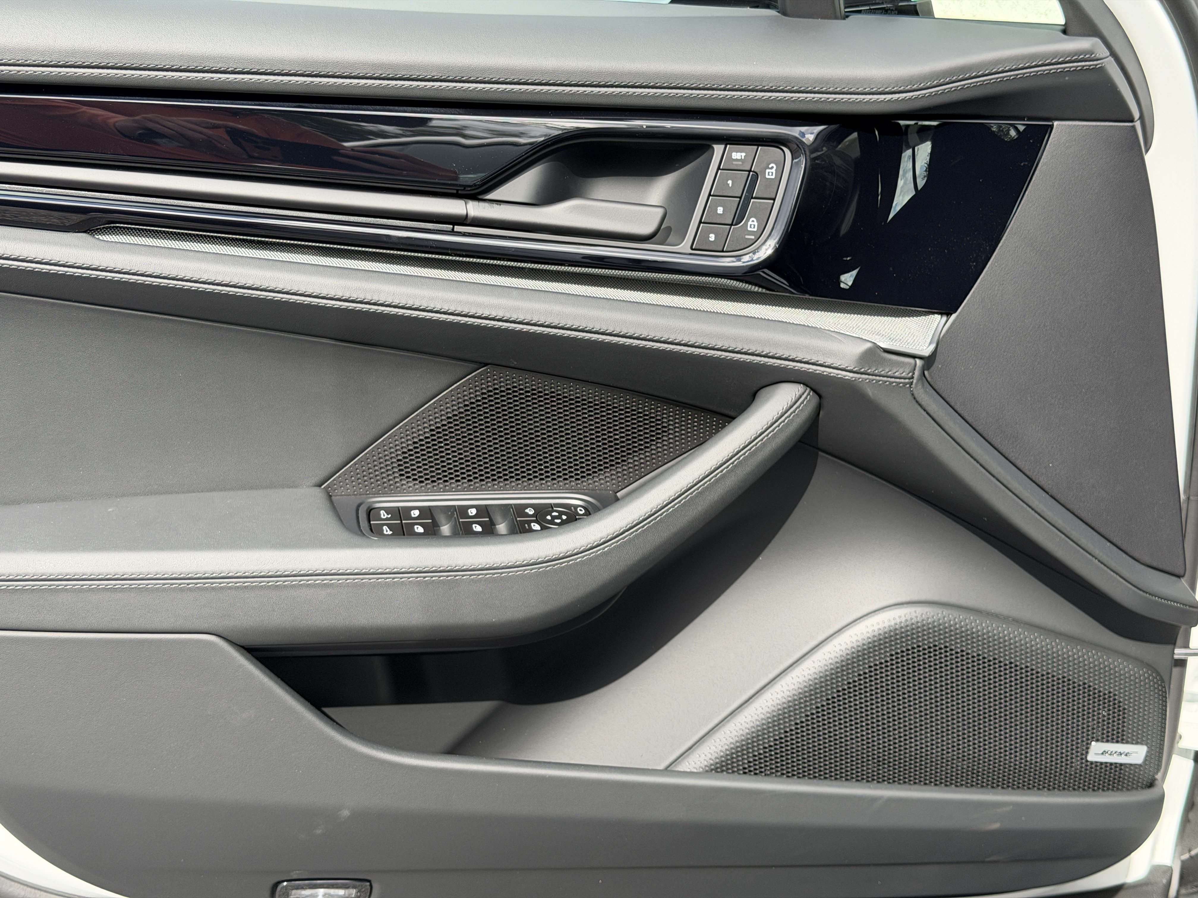 New 2026 Porsche Panamera 4 AWD/4WD image 22