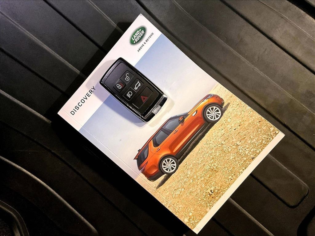Used 2020 Land Rover Discovery HSE AWD/4WD image 32