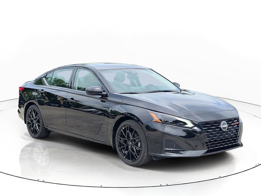 New 2026 Nissan Altima 2.5 SR FWD image 1