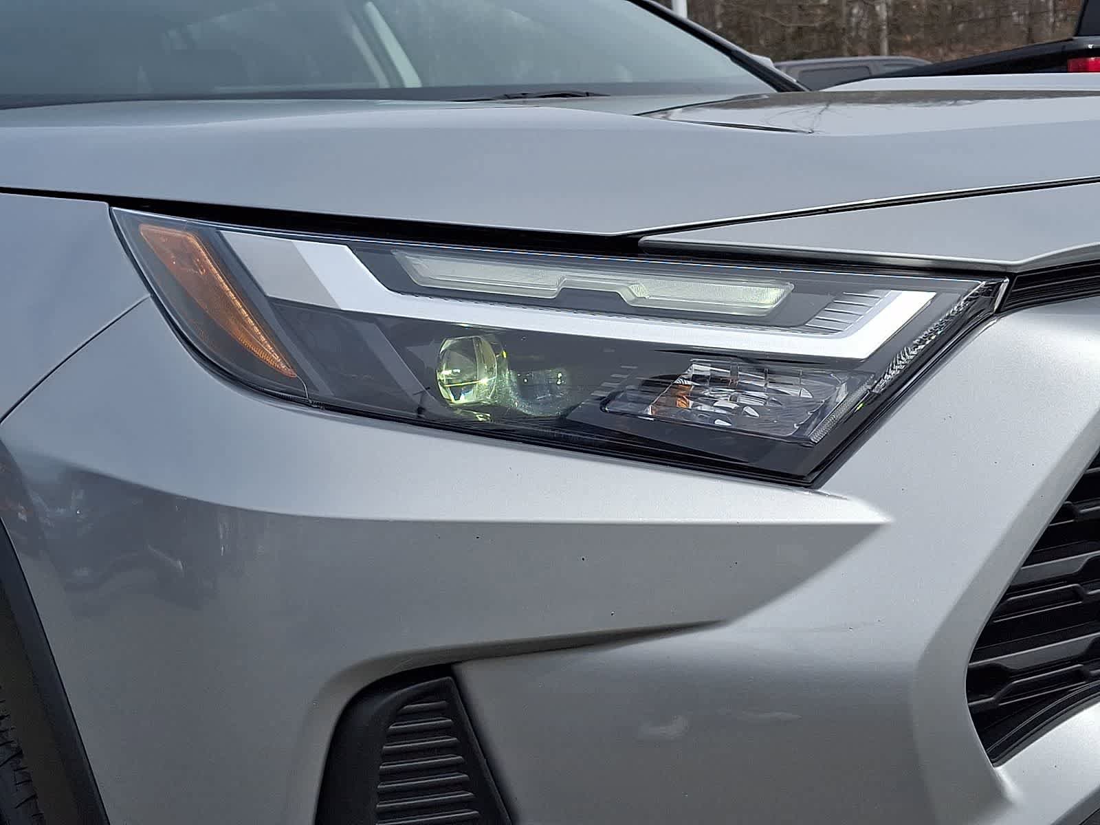 Certified 2025 Toyota RAV4 XLE image 33