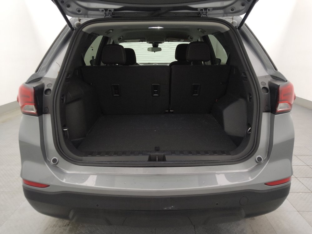 Used 2024 Chevrolet Equinox LS w/ LS Convenience Package image 29