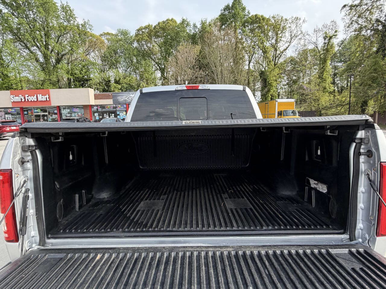 Used 2016 Ford F150 Lariat AWD/4WD image 19