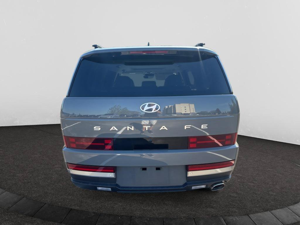 Used 2024 Hyundai Santa Fe Limited FWD image 6