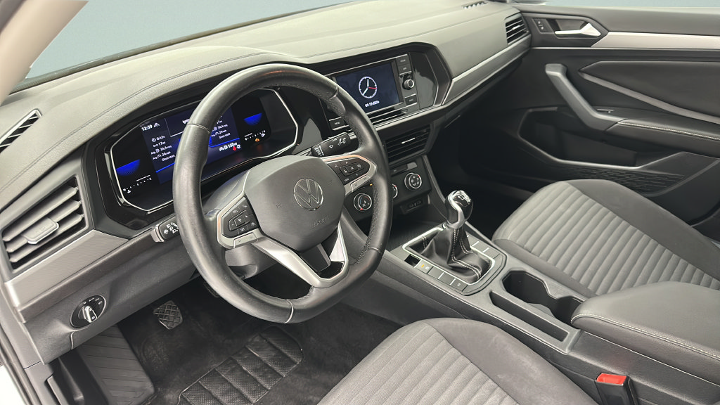 Used 2023 Volkswagen Jetta S FWD image 20