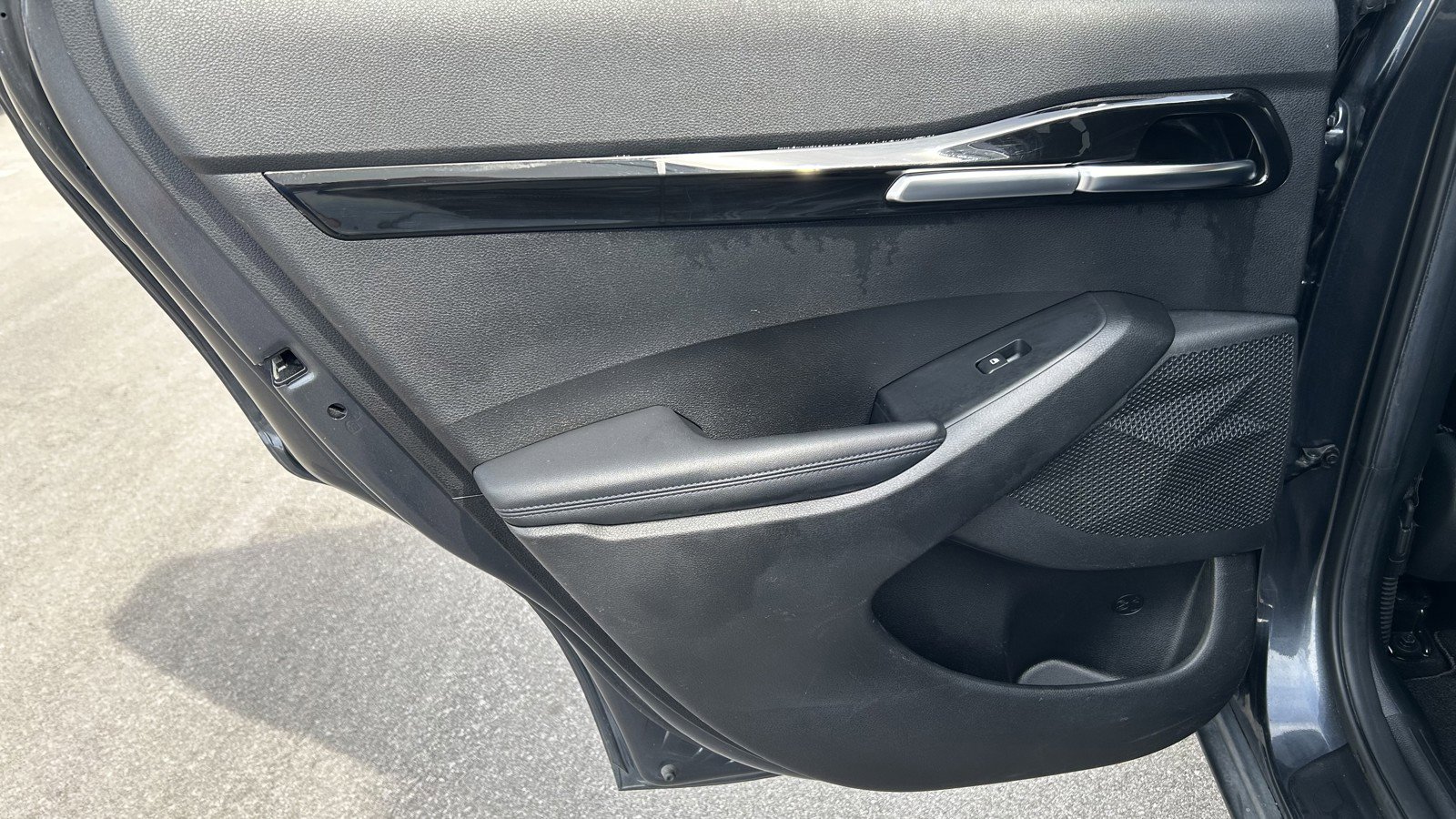 Used 2021 Kia Seltos S image 12