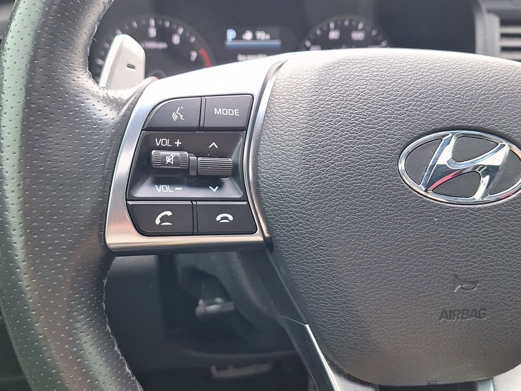 Used 2018 Hyundai Sonata Limited image 17