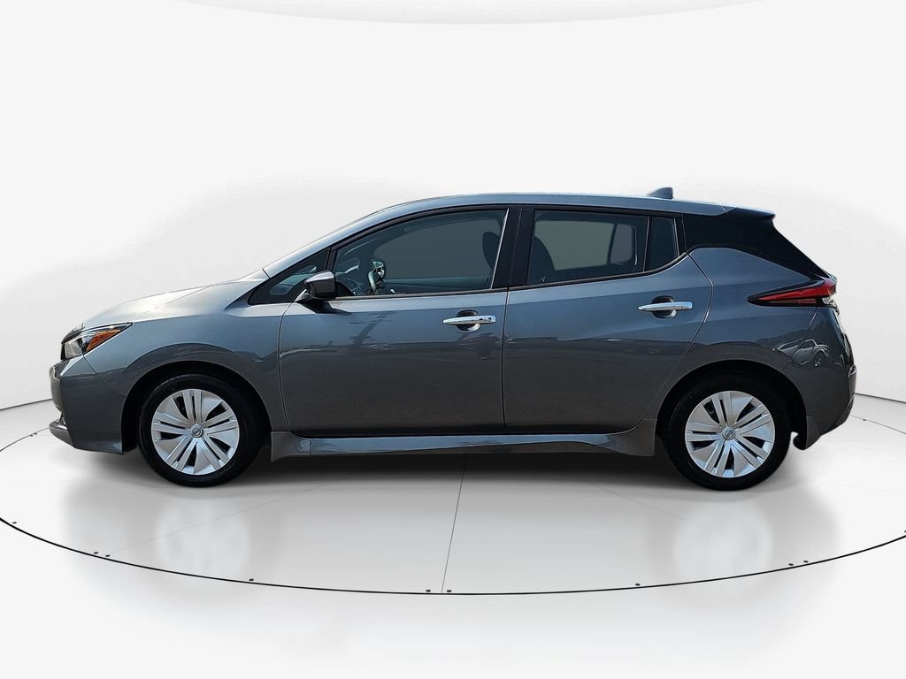 Used 2025 Nissan Leaf S FWD image 10