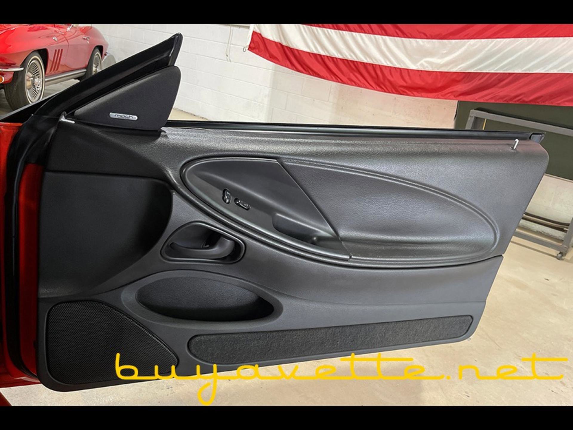 Used 2004 Ford Mustang GT image 23