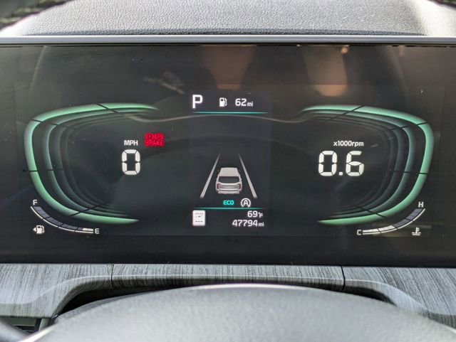 Used 2023 Kia Telluride EX w/ EX Captain's Chair Package image 23