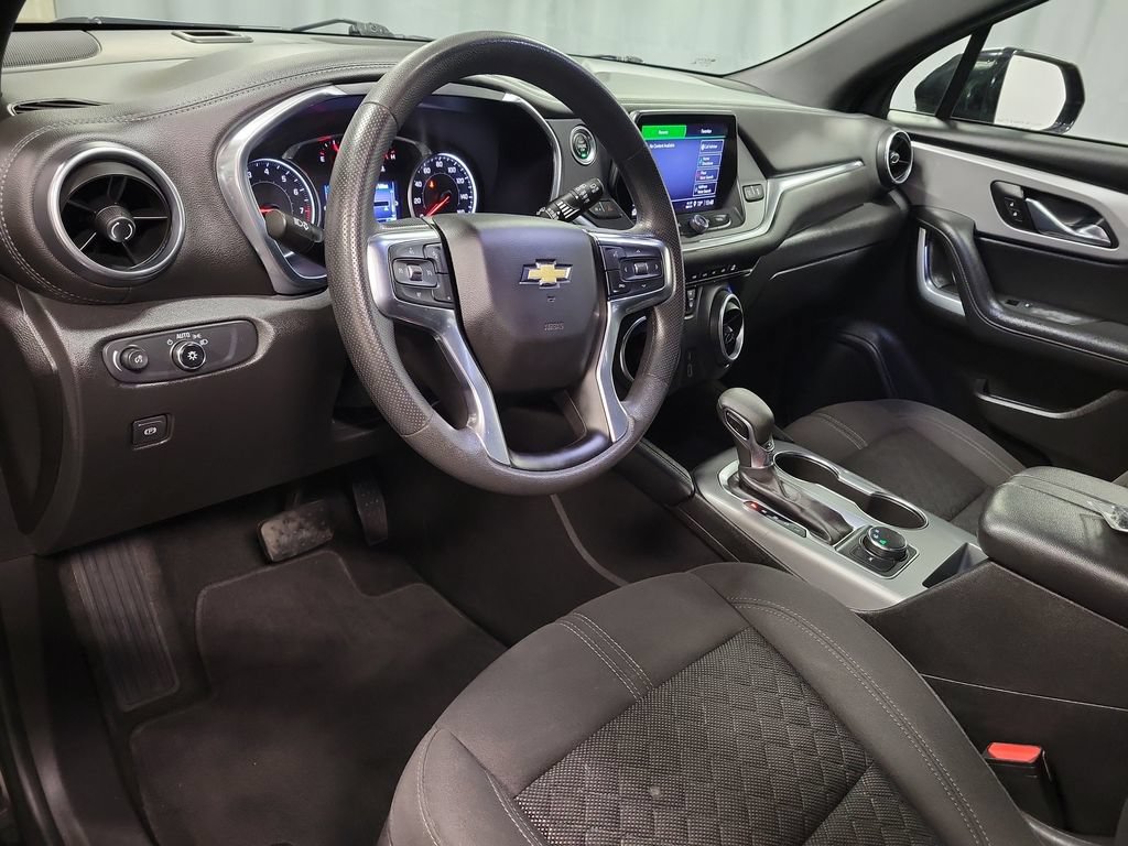 Used 2021 Chevrolet Blazer LT FWD image 16