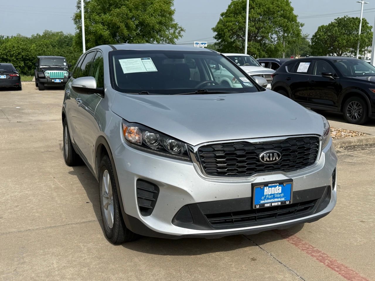 Used 2019 Kia Sorento FWD V6 image 8