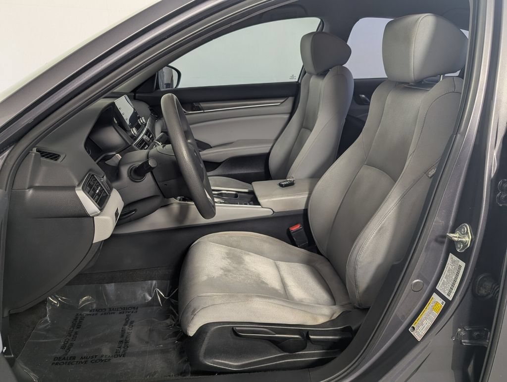 Used 2018 Honda Accord LX image 11