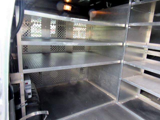 Used 2013 Ford E-150 and Econoline 150 w/ Exterior Upgrade Pkg image 9