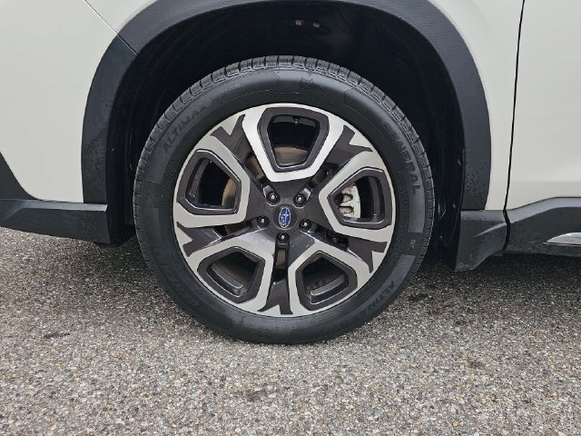 Used 2023 Subaru Ascent Touring AWD/4WD image 23