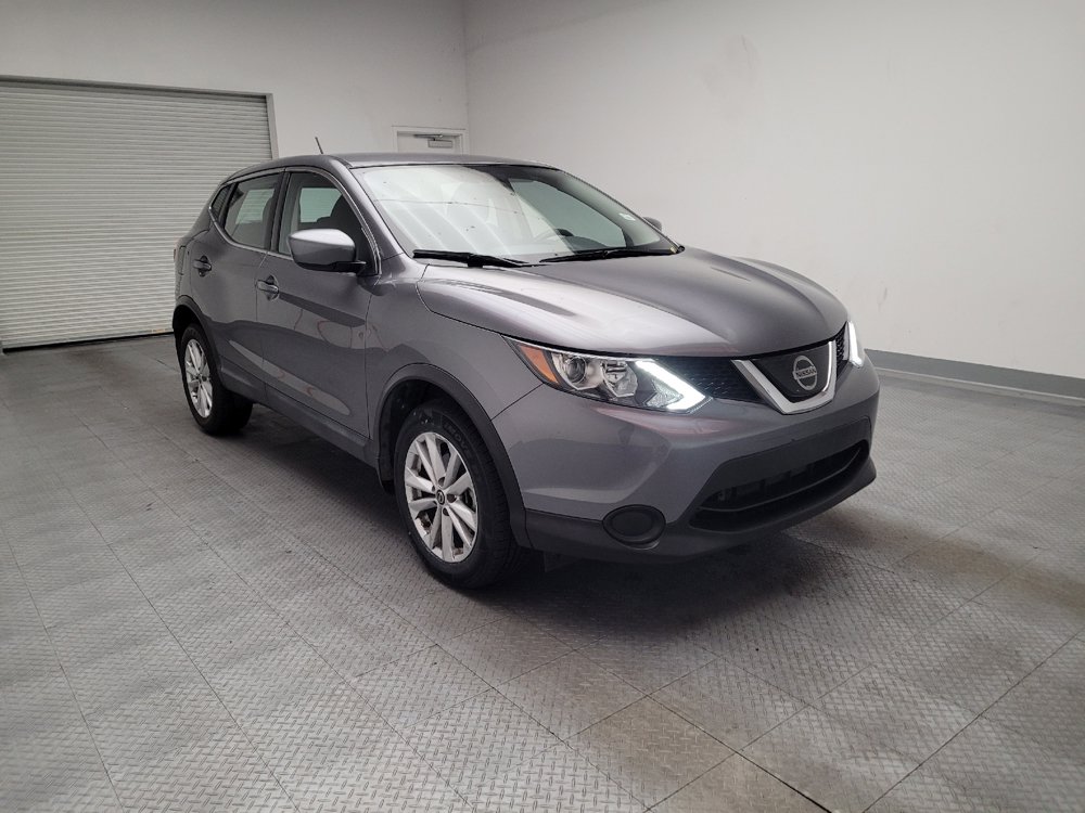 Used 2019 Nissan Rogue Sport S w/ Appearance Package FWD image 13