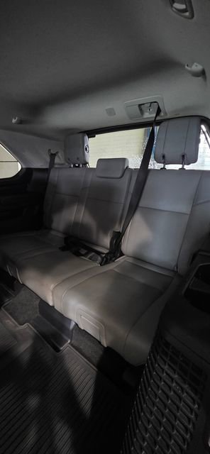 Used 2023 Toyota Sequoia Limited image 25